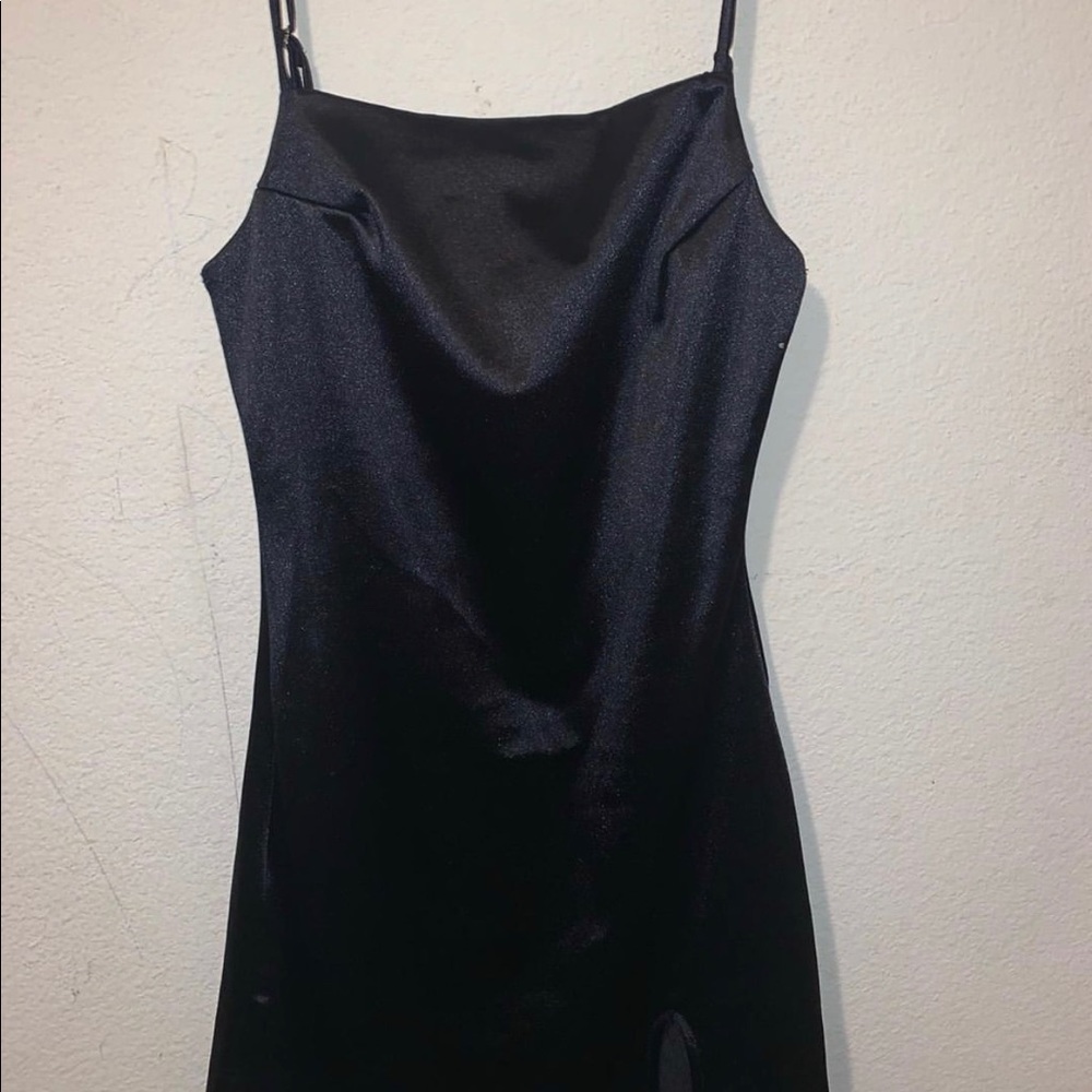 brand new dress only wore to try on